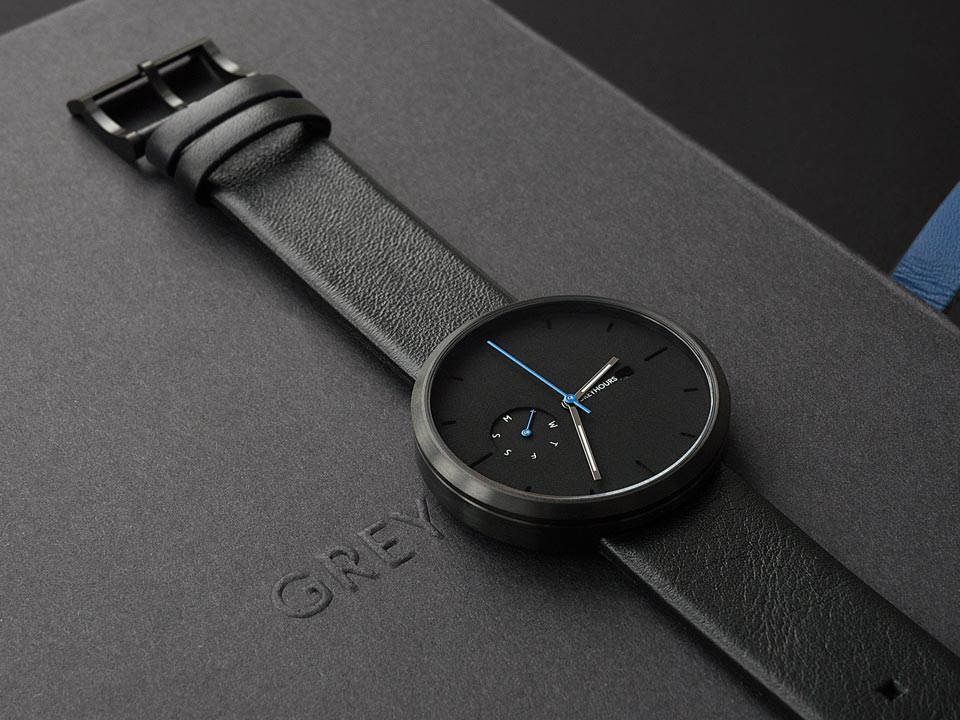 GREYHOURS Essential
